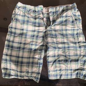Nautica Plaid Khaki shorts